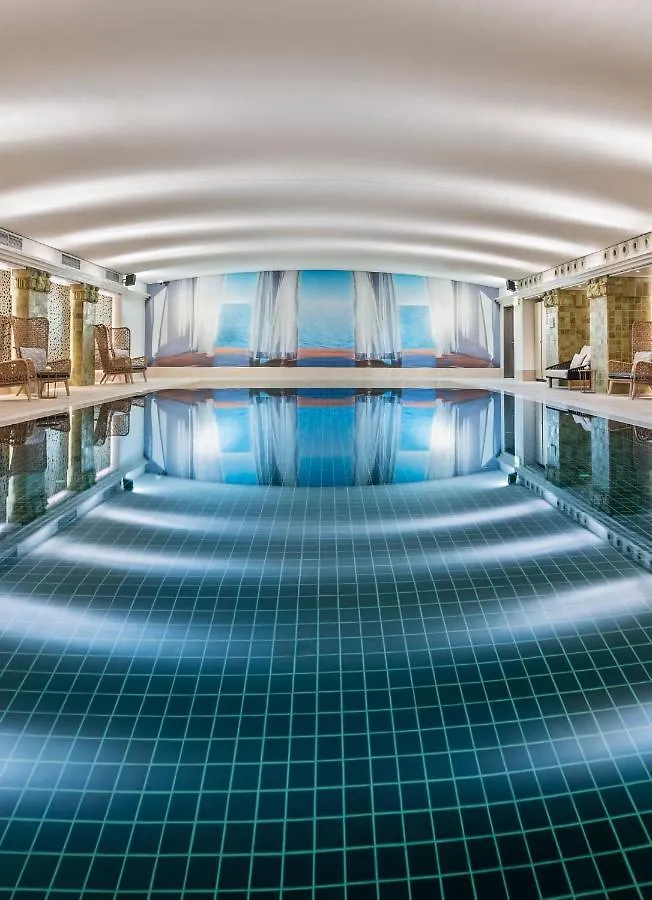 Apartment Residences At Park Hyatt Hamburg
